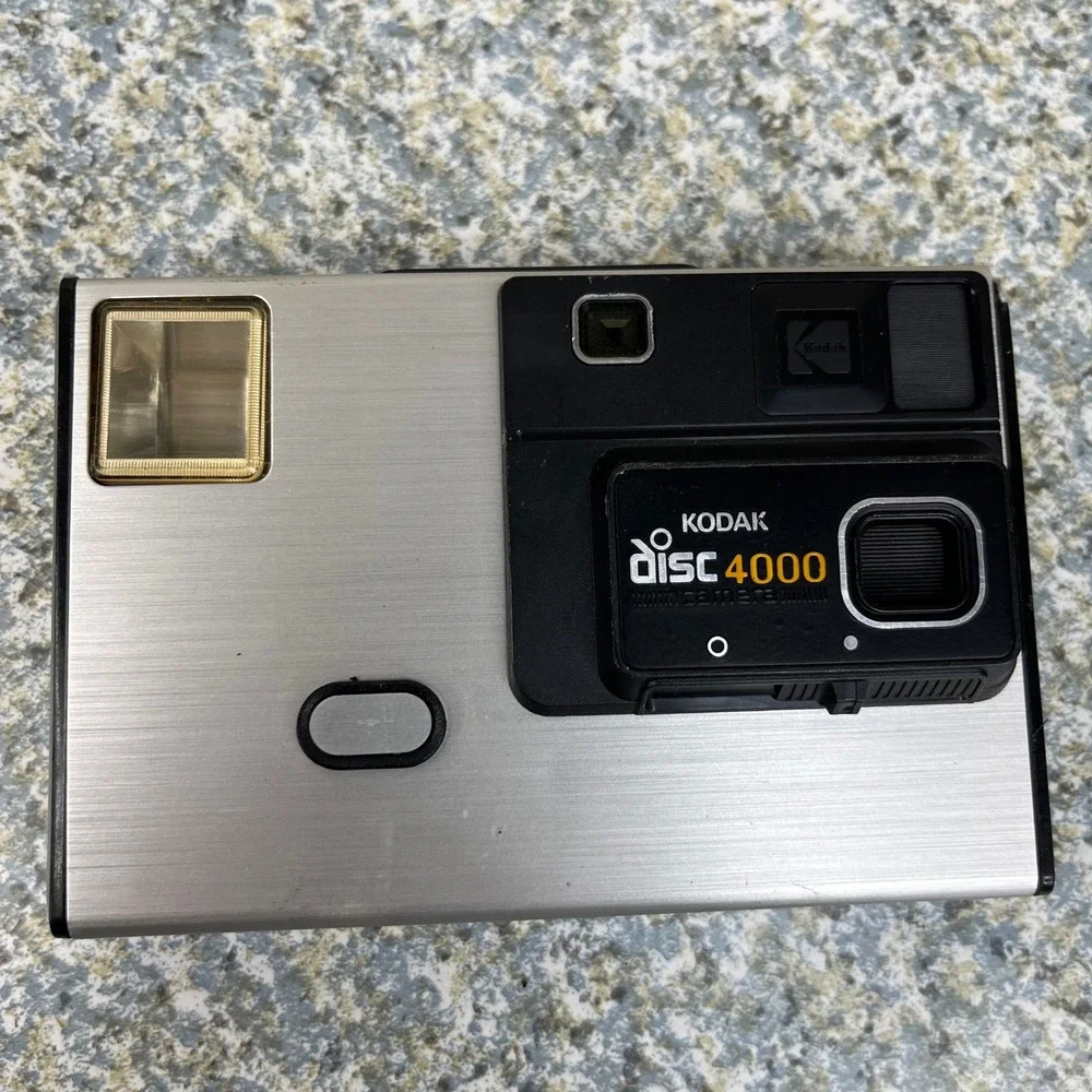 Kodak Disc 4000 Camera Silver Black Vintage Point and Shoot Built-in Flash 1980s